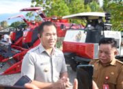 Pemkab Pulpis Komitmen Tingkatkan Produksi Pertanian, Bupati Rifa’i Serahkan ALSINTAN