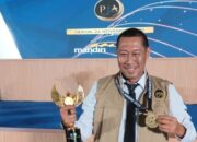 Lurah Bukit Tunggal Kota Palangka Raya Raih Penghargaan Nasional Peacemaker Justice Award 2025