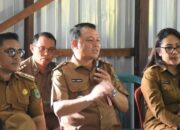 Dialog Terbuka Sekda Kapuas Bersama Warga Warnai Kunjungan Kerja di Sei Bakut