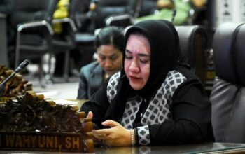 Rosi Wahyuni Nilai Program Jumat Berkah TP PKK Ringankan Beban Warga