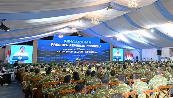 Presiden Prabowo Ajak Ratusan Pimpinan DPRD Perkuat Sinergi Daerah Demi Indonesia Emas 2045