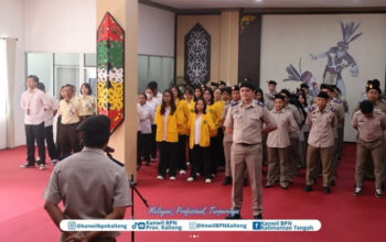Apel Pagi Kanwil BPN Kalteng Tekankan Disiplin dan Manajemen Waktu Pegawai