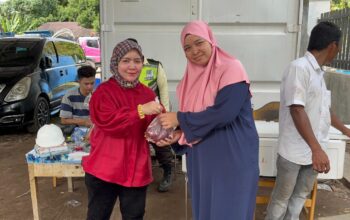 PT BSS Tebar Ratusan Paket Kurban ke Warga hingga Panti Asuhan di Palangka Raya