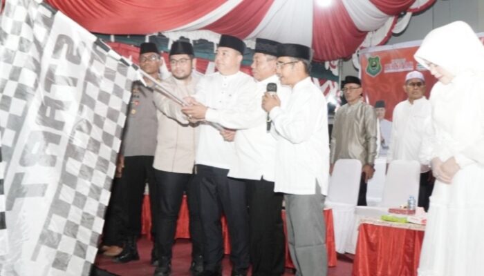 Malam Takbiran di Kapuas Semarak, Warga Padati Kawasan GOR Panunjung Tarung