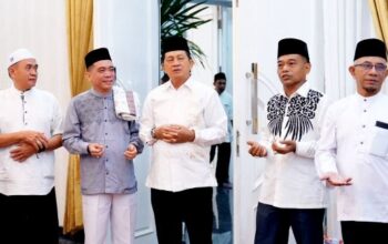 DPRD Barito Utara Apresiasi Antusias Warga dalam Pawai Tanglong Iduladha