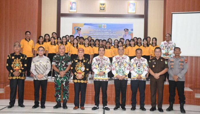 Lepas Kontingen Pesparawi Nasional, Bupati Pulang Pisau Minta Peserta Jaga Nama Baik Daerah