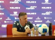 Herdman Soroti Finishing Timnas Jelang Lawan Oman: Peluang Banyak, Gol Masih Minim