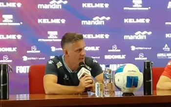 Herdman Soroti Finishing Timnas Jelang Lawan Oman: Peluang Banyak, Gol Masih Minim