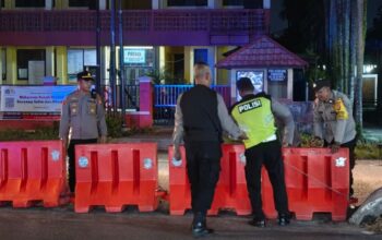 Polisi Pasang Barrier dan Gelar Patroli Semalaman untuk Antisipasi Balap Liar di Palangka Raya