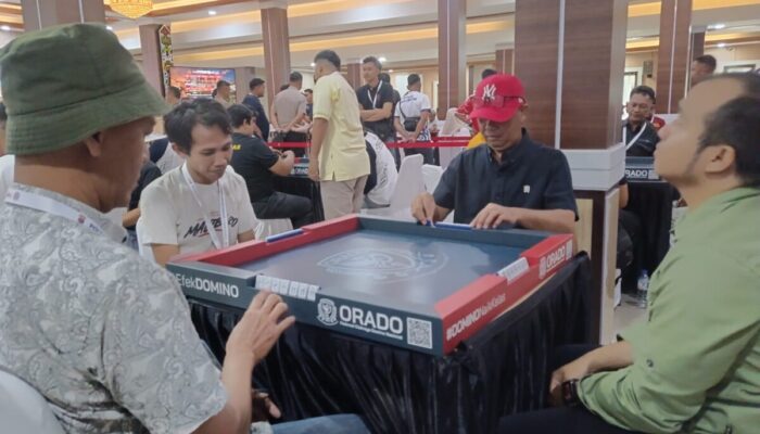 Insan Pers Ikut Ramaikan Lomba Domino Piala Kapolda Kalteng pada Hari Bhayangkara ke-80