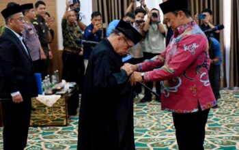 Lantik Dewan Hakim MTQ KORPRI Kalteng, Edy Pratowo Minta Penilaian Jujur dan Adil