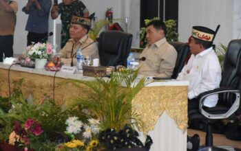 Bupati Wiyatno Sambut Menko Polkam di Kapuas, Bahas Sinergi hingga Penanganan Karhutla