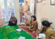 Pj Sekda Kalteng Melayat ke Rumah Duka ASN Biro Adpim Andry Sabana