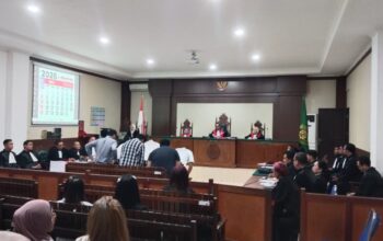 Sidang Perdana Kasus Dugaan Korupsi Penjualan Zirkon di Kalteng Ditunda, Pembacaan Dakwaan Diundur hingga 23 Juli