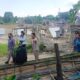 Satpol PP Palangka Raya Sosialisasi Larangan Berenang di Gosong Sungai Kahayan, Warga Diimbau Waspada
