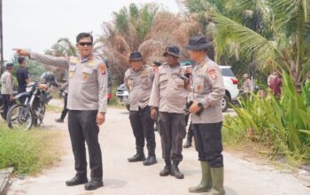 Kapolda Kalteng Pantau Karhutla Palangka Raya, Personel Gabungan Langsung Lakukan Pemadaman