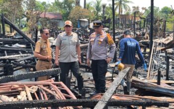 6 Rumah dan Barak 6 Pintu Terbakar di Kapuas, BPBD Salurkan Bantuan dan Buka Dapur Umum