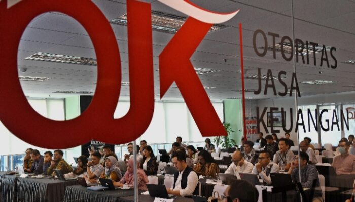OJK Siapkan Transisi Pengawasan Bursa Mineral dan Komoditas Mulai 2027