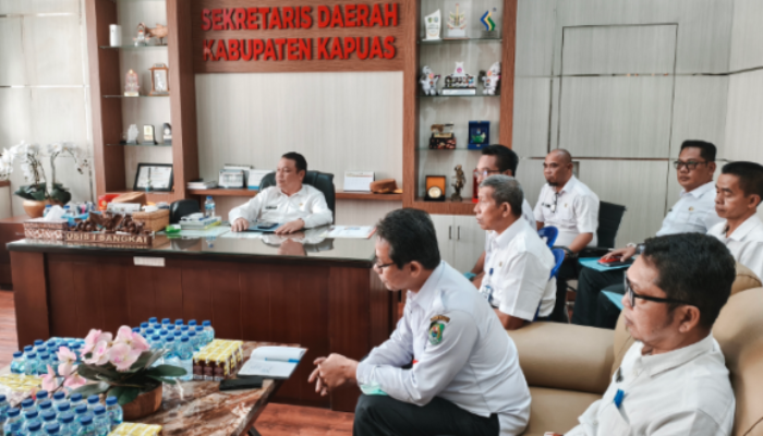 Warga Kapuas Mulai Kesulitan Air Bersih, Pemkab Kapuas Siapkan Langkah Hadapi Karhutla