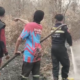 Relawan Gabungan Padamkan Kebakaran Lahan Hampir 1 Hektar di Palangka Raya