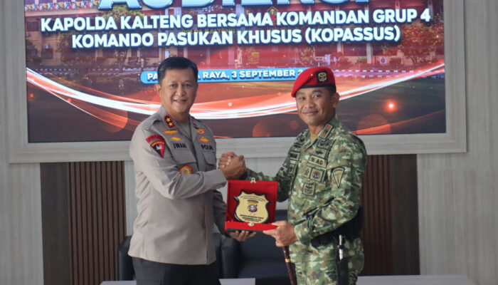 Kapolda Kalteng dan Kopassus Grup 4 Bahas Penguatan Sinergi TNI-Polri