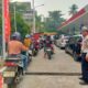 Antrean BBM di SPBU Diponegoro Palangka Raya, Polisi Turun Tangan