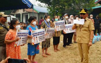 Terdampak Karhutla, Gubernur Agustiar Pastikan Pemerintah Hadir untuk Masyarakat