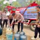 Polres Barito Selatan Salurkan 4.000 Liter Air Bersih untuk Warga Terdampak Kemarau