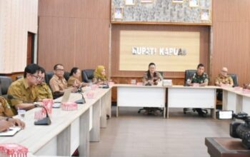 Pemkab Kapuas Bahas Inflasi hingga Koperasi Desa Merah Putih