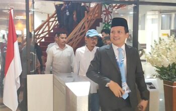 Terpilih Jadi Rektor UPR, Prof Bhayu Ingin Rangkul Seluruh Civitas Akademika