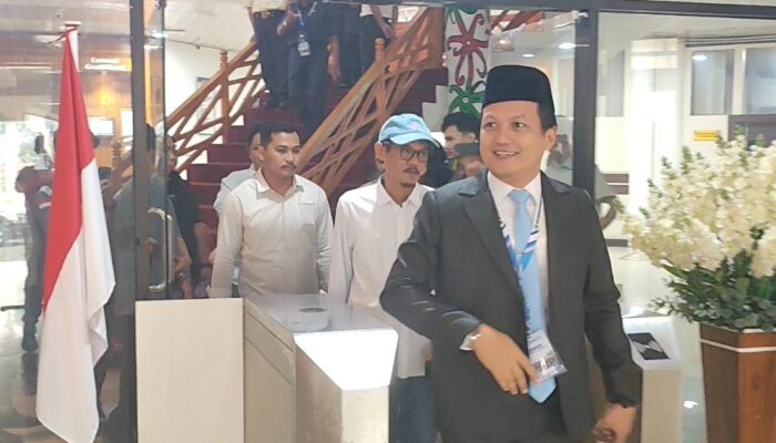 Terpilih Jadi Rektor UPR, Prof Bhayu Ingin Rangkul Seluruh Civitas Akademika
