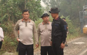 Cegah Api Meluas, Kapolda Kalteng Pantau Langsung Lokasi Karhutla di Palangka Raya