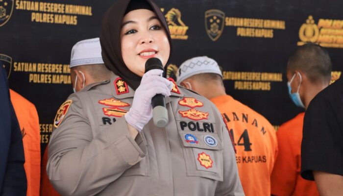 Polres Kapuas Ungkap 2 Kasus Penyalahgunaan Pertalite, 1.260 Liter Disita