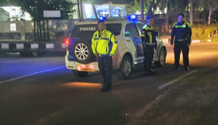 Cegah Kecelakaan di Tengah Kabut Asap Karhutla, Polisi Bubarkan Balapan Liar