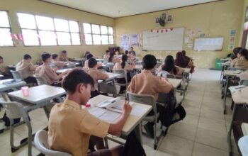Kabut Asap Mulai Menipis, Senyum Siswa Palangka Raya Kembali Menghiasi Ruang Kelas